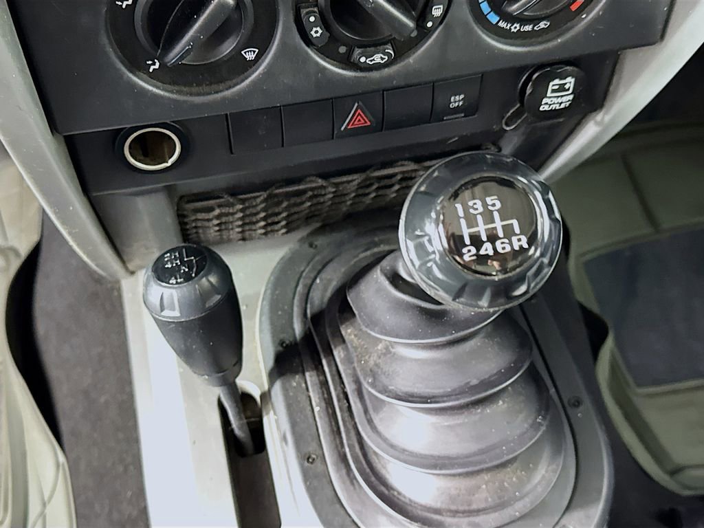 Used 2009 Jeep Wrangler X image 20