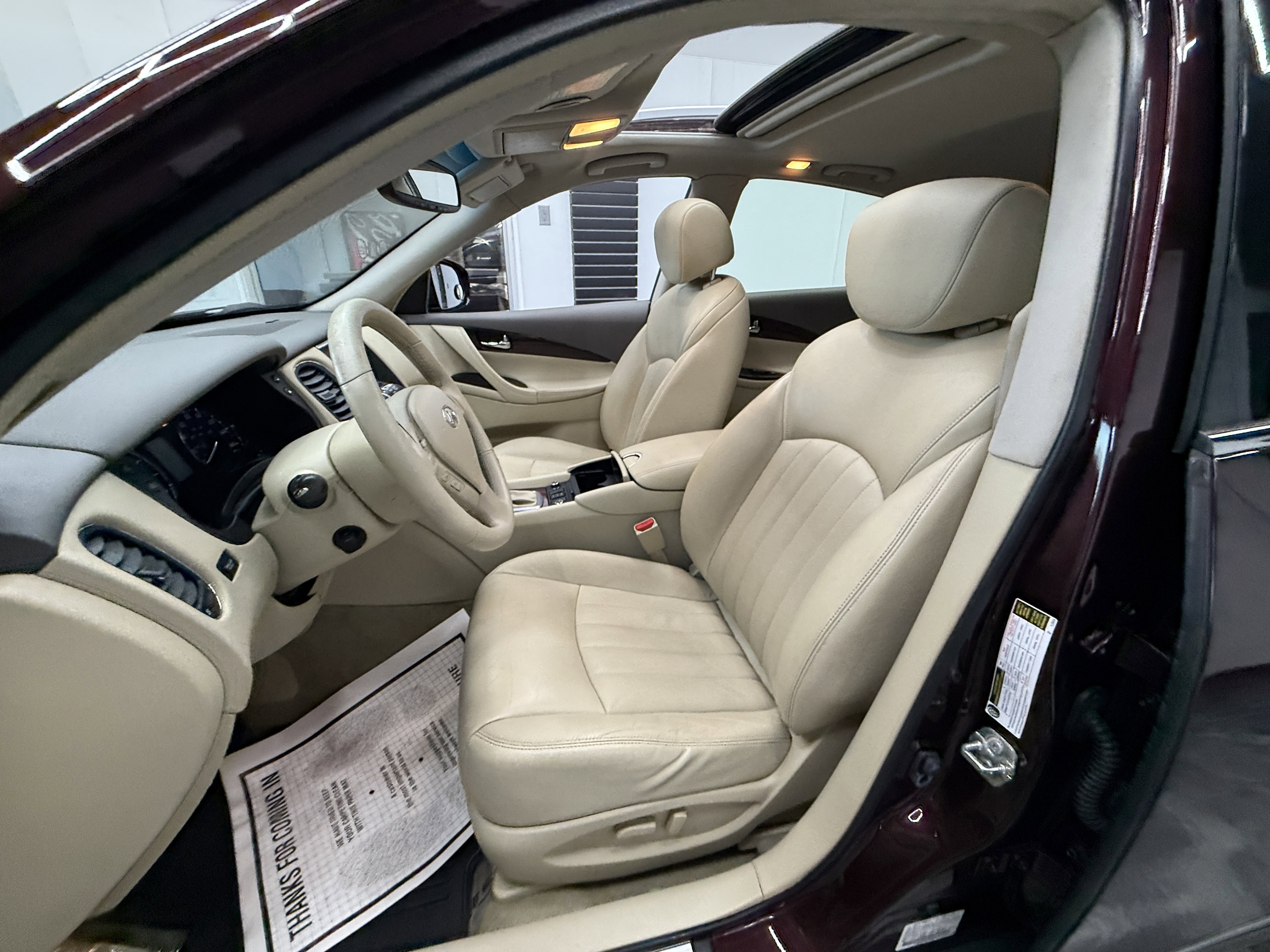 Used 2015 INFINITI QX50 Journey w/ Premium Package image 11