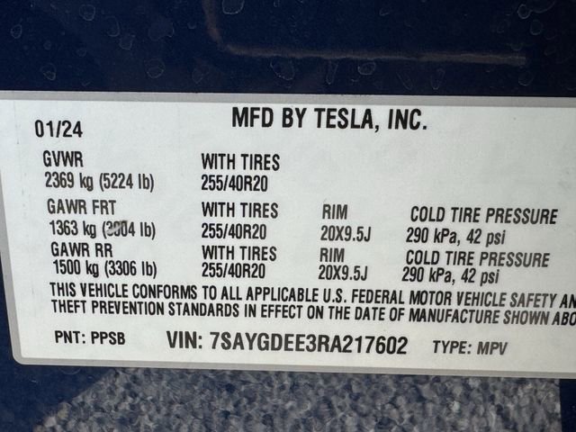 Used 2024 Tesla Model Y Long Range AWD/4WD image 37