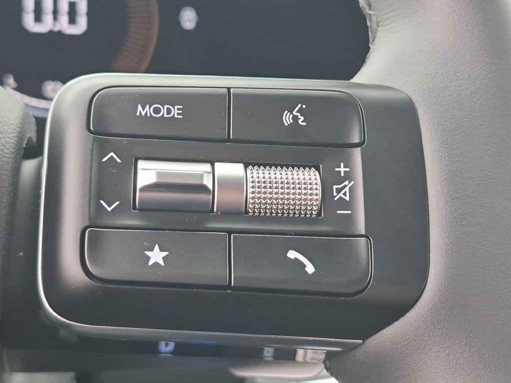 New 2027 Hyundai Santa Fe SEL AWD/4WD image 17