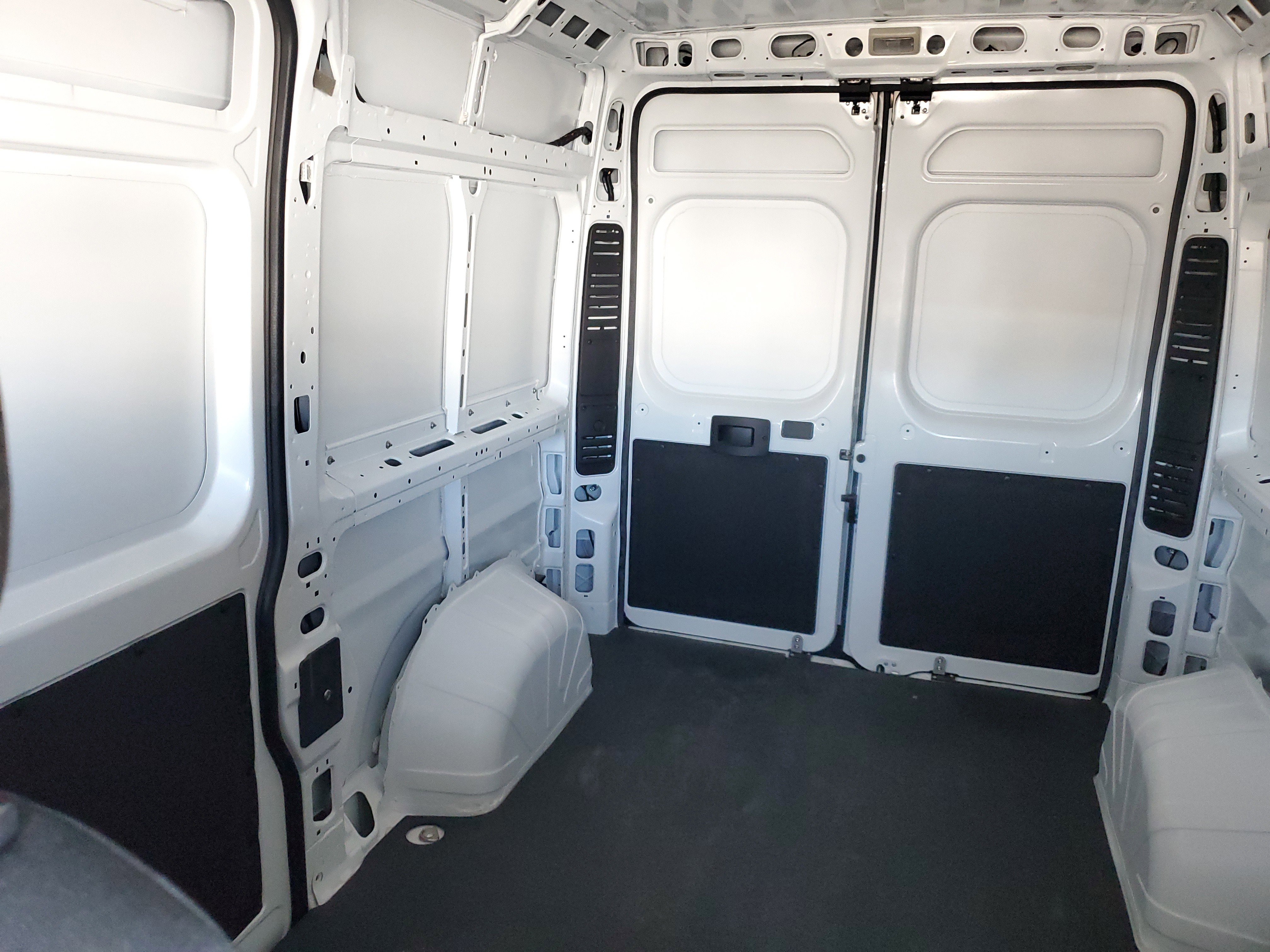 Used 2025 RAM ProMaster 1500 w/ Safety Group image 21