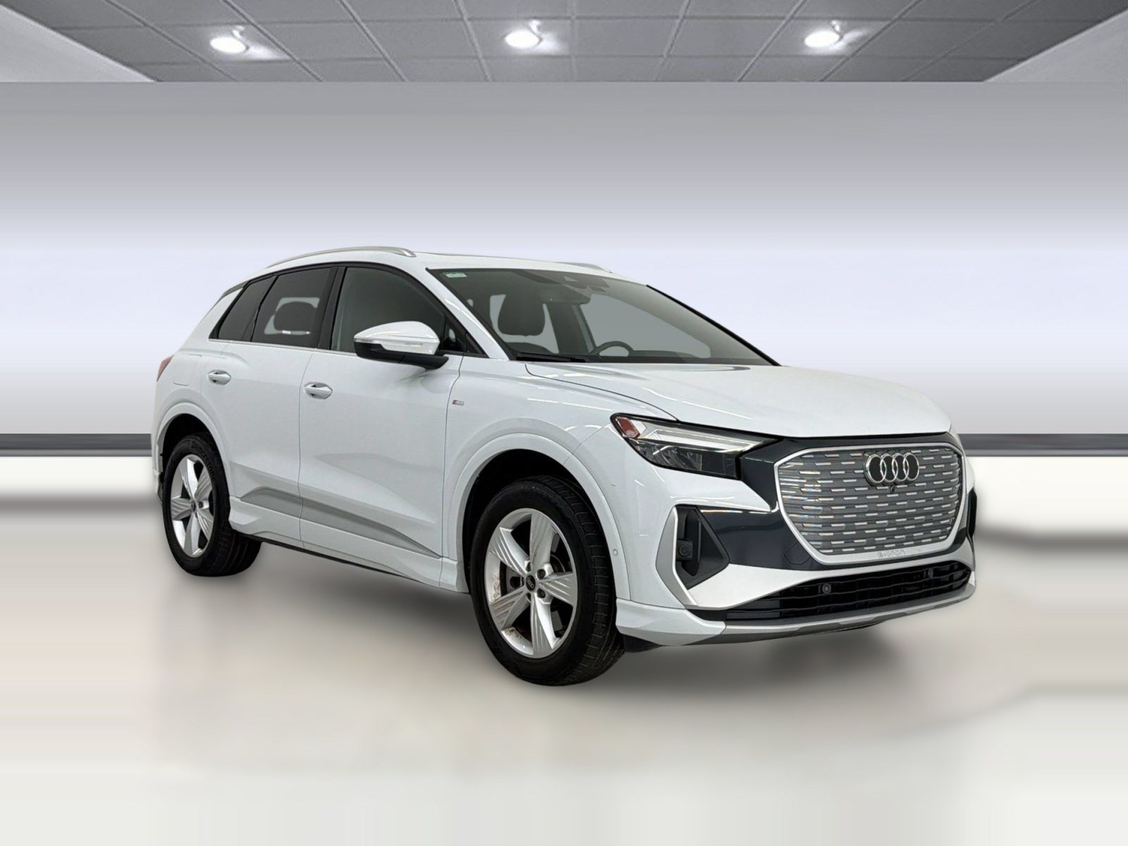 Used 2023 Audi Q4 e-tron Premium Plus w/ Premium Plus AWD/4WD image 7