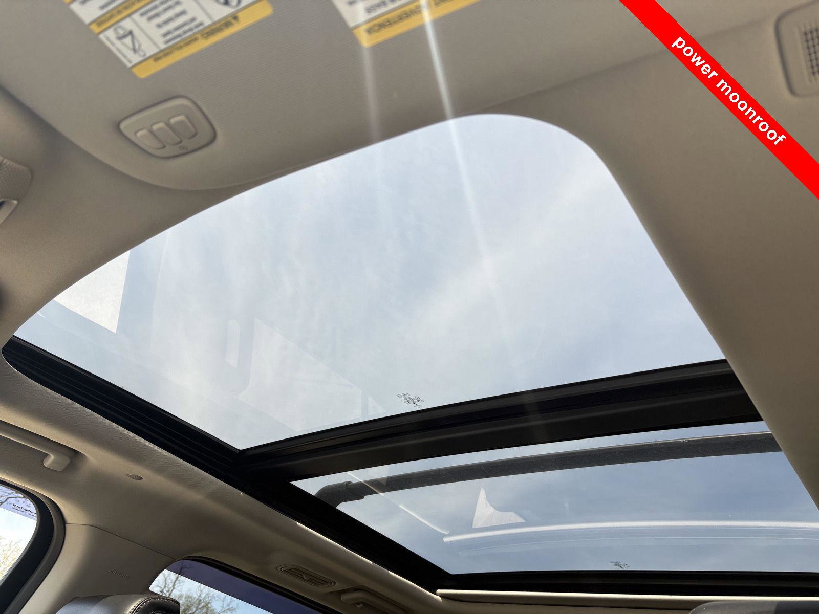 Used 2021 Ford Expedition Platinum AWD/4WD image 6