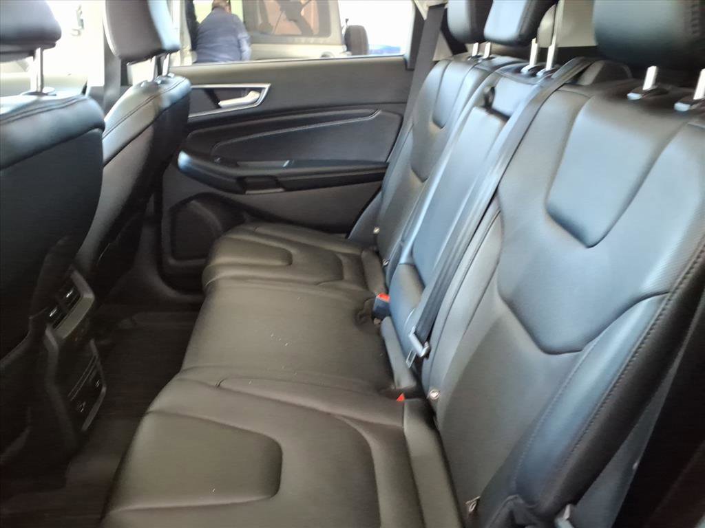 Used 2022 Ford Edge Titanium w/ Equipment Group 301A image 12