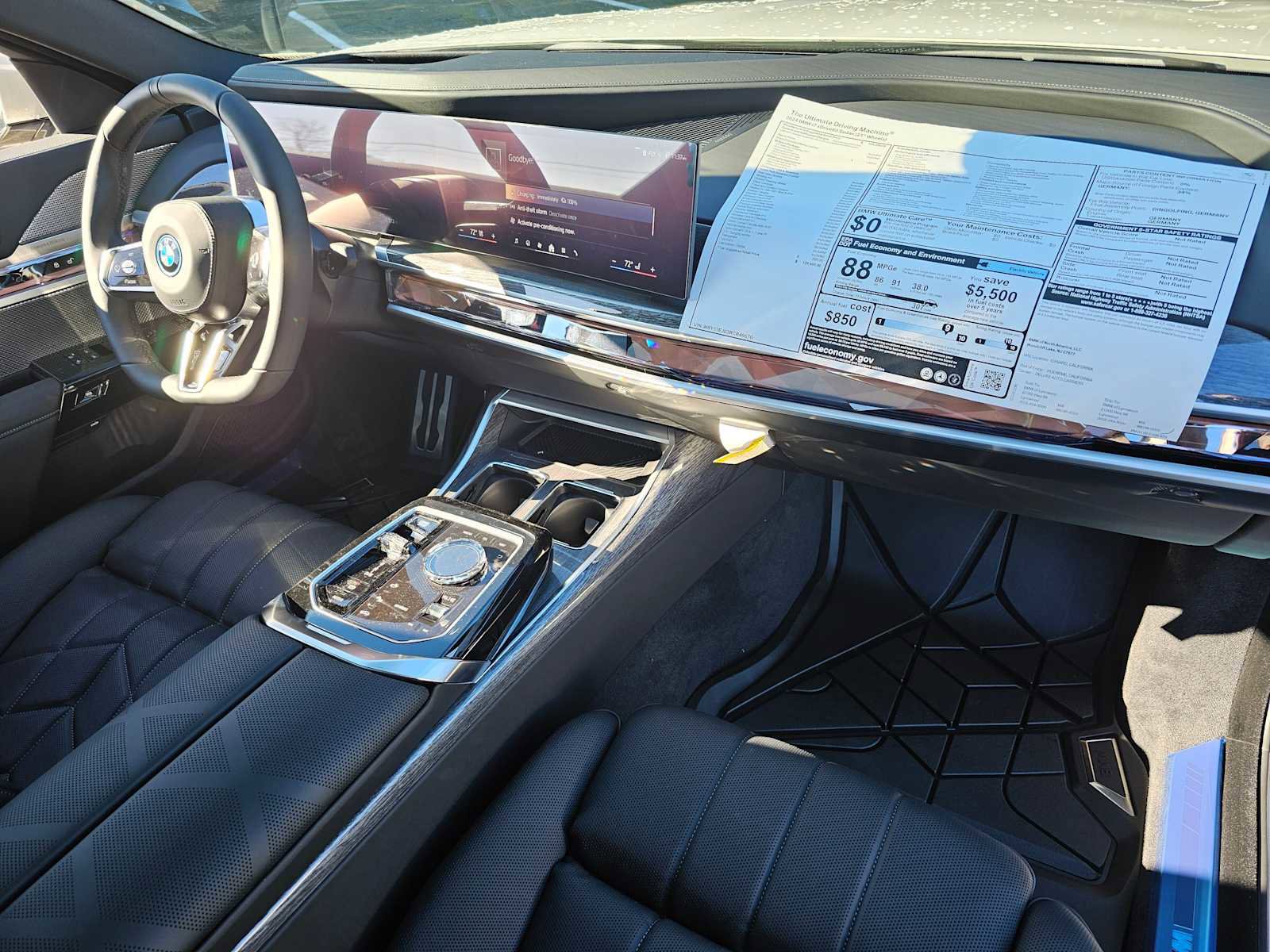 Used 2024 BMW i7 xDrive60 image 11