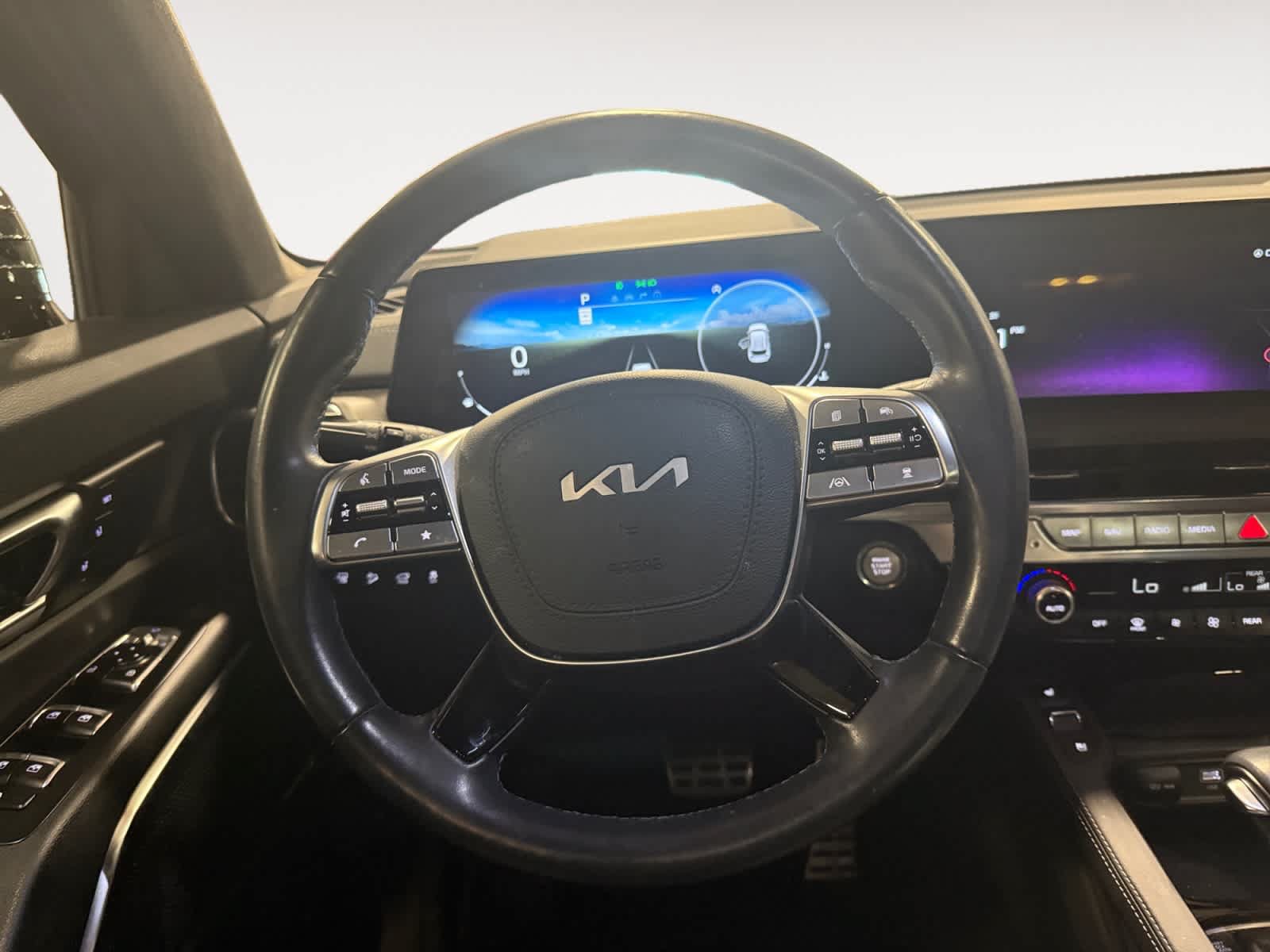 Used 2025 Kia Telluride SX Prestige X-Pro AWD/4WD image 13