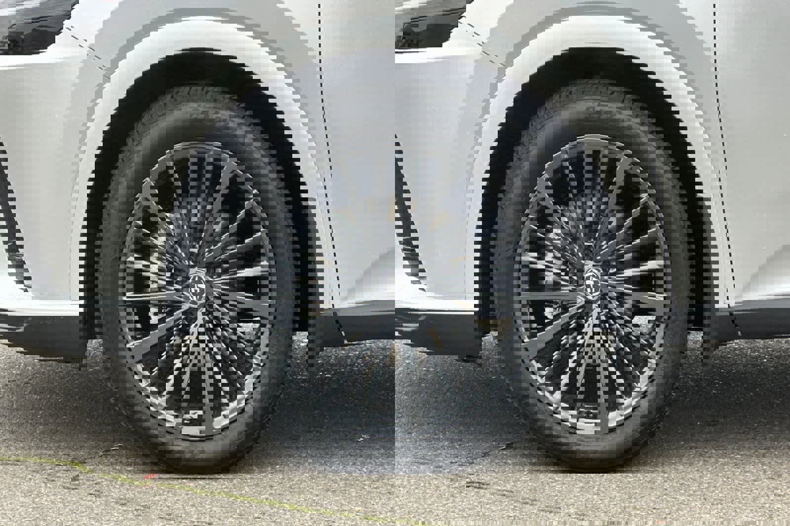 Certified 2025 Lexus RX 350h image 32