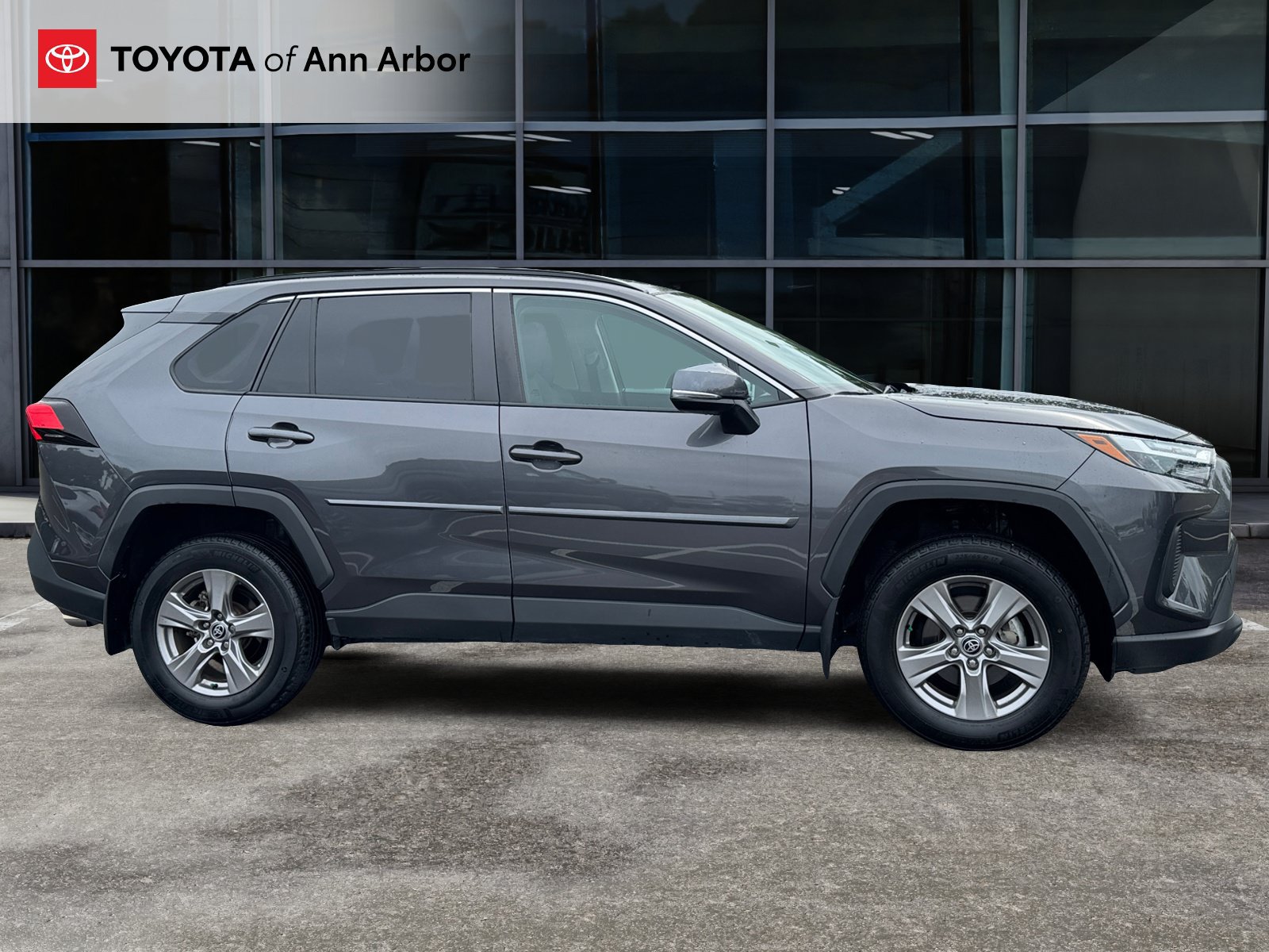 Used 2023 Toyota RAV4 XLE w/ Convenience Package AWD/4WD image 13