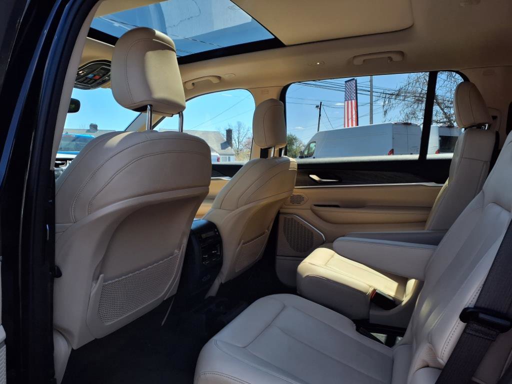 Certified 2021 Jeep Grand Cherokee L Limited image 14