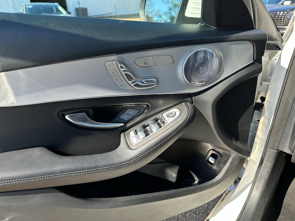 Used 2021 Mercedes-Benz C 300 Sedan w/ Premium Package image 21