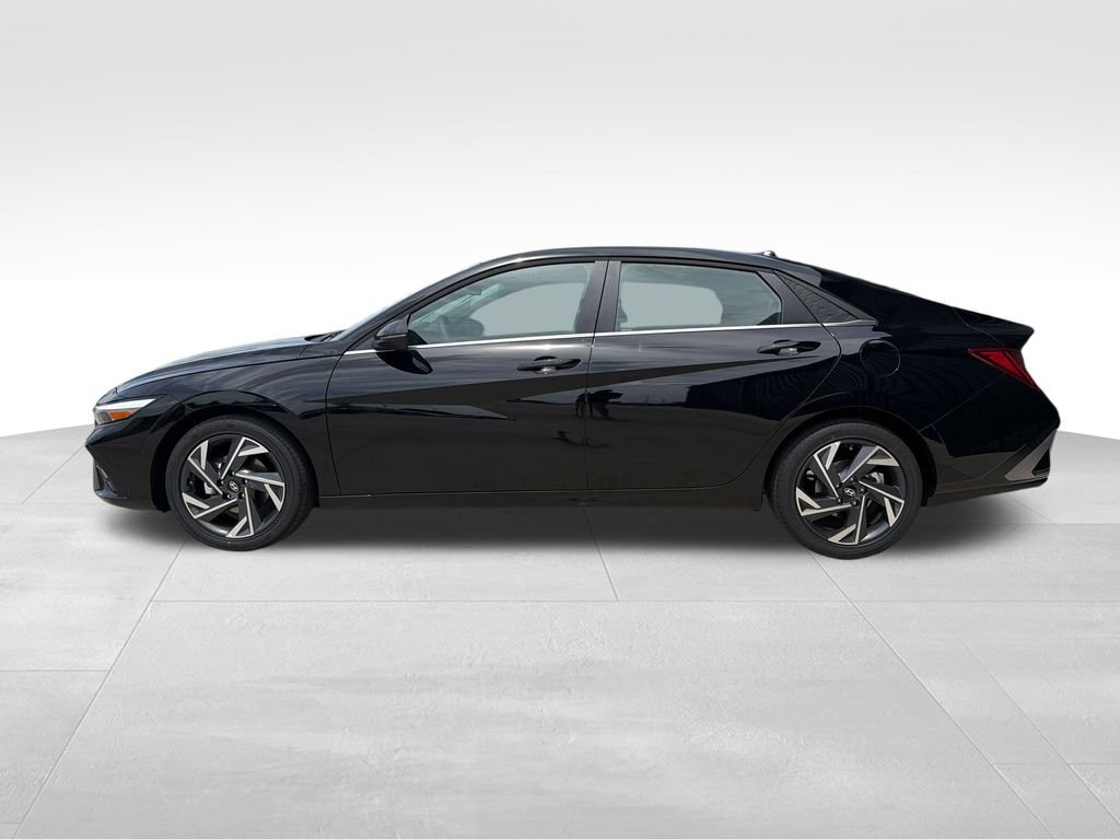 New 2026 Hyundai Elantra Limited FWD video 2