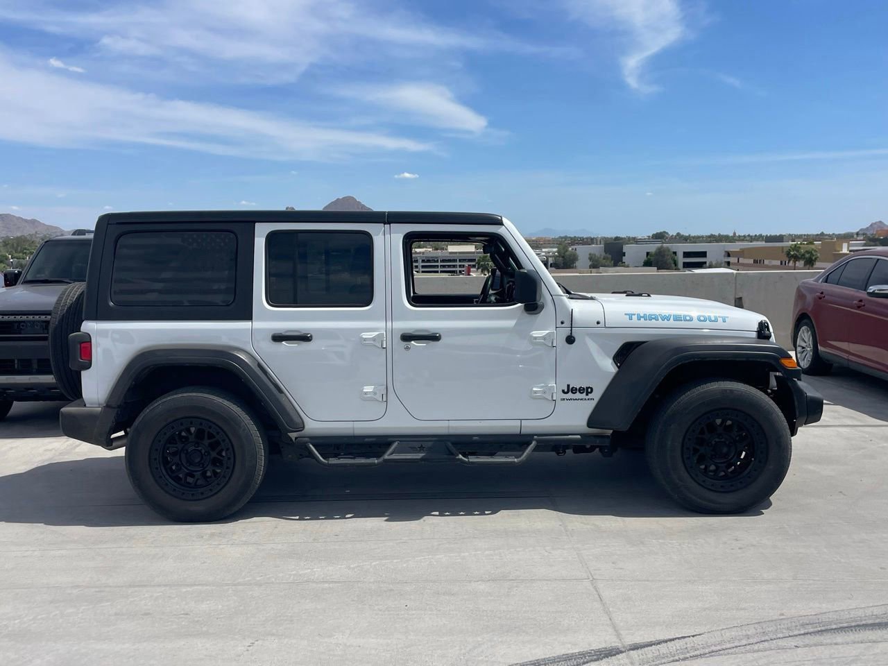 Used 2023 Jeep Wrangler Sport S image 3
