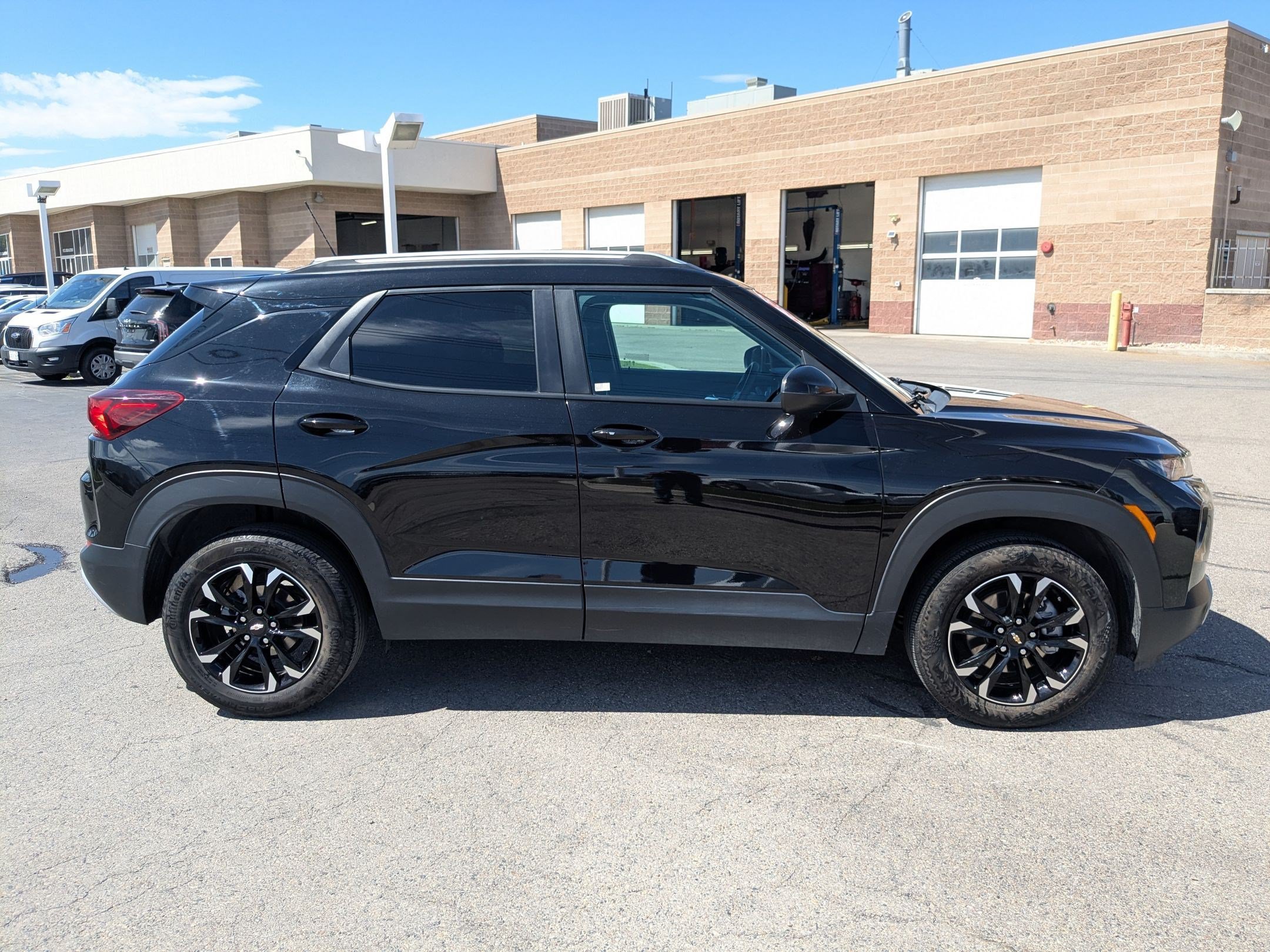 Used 2023 Chevrolet TrailBlazer LT FWD image 7