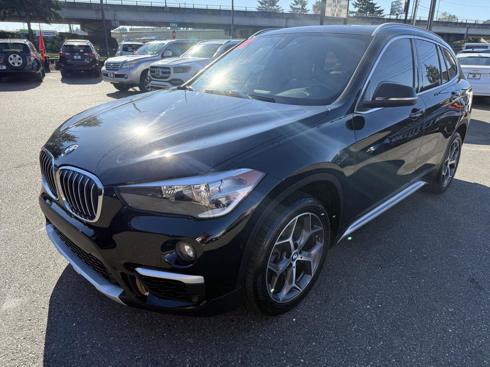Used 2018 BMW X1 sDrive28i w/ Convenience Package image 1