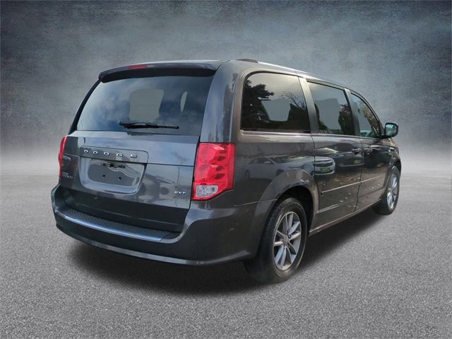 Used 2014 Dodge Grand Caravan SXT image 9