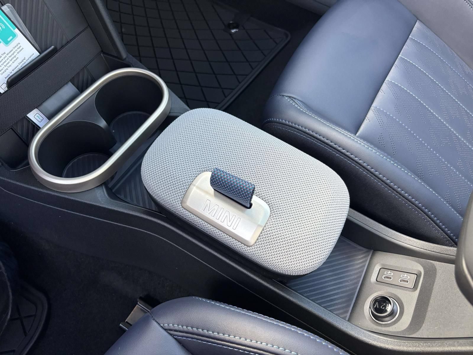 New 2026 MINI Cooper 2-Door Hardtop FWD image 23