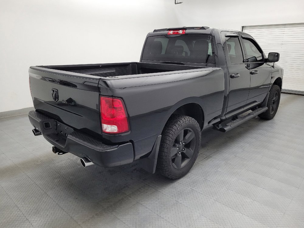 Used 2016 RAM 1500 Express w/ Black Ram 1500 Express Group AWD/4WD image 9