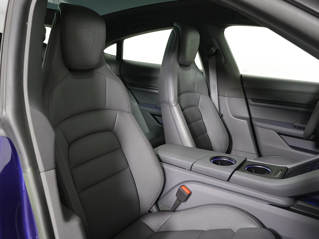 Used 2023 Porsche Taycan image 31