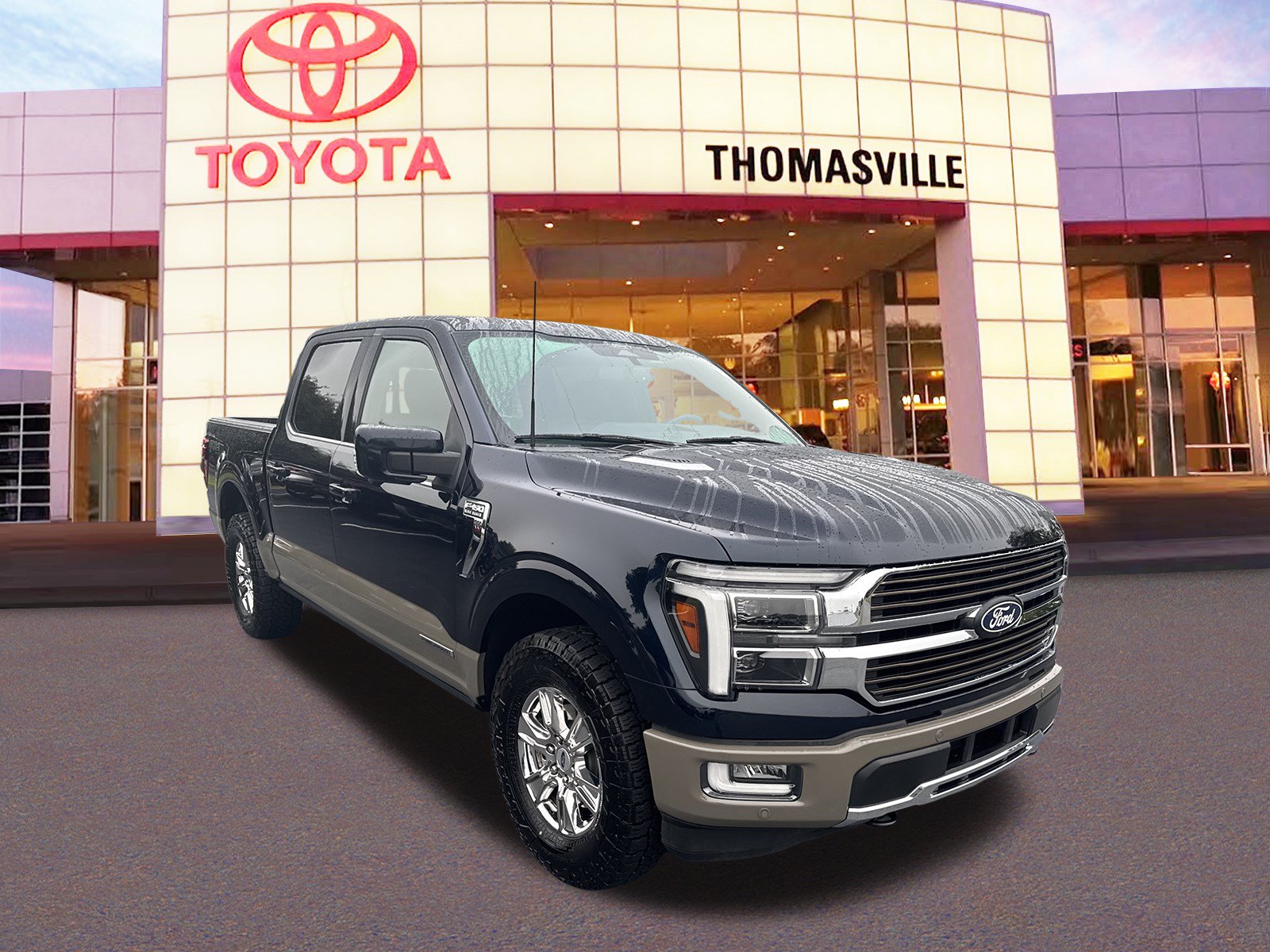 Used 2025 Ford F150 King Ranch w/ FX4 Off-Road Package AWD/4WD image 3