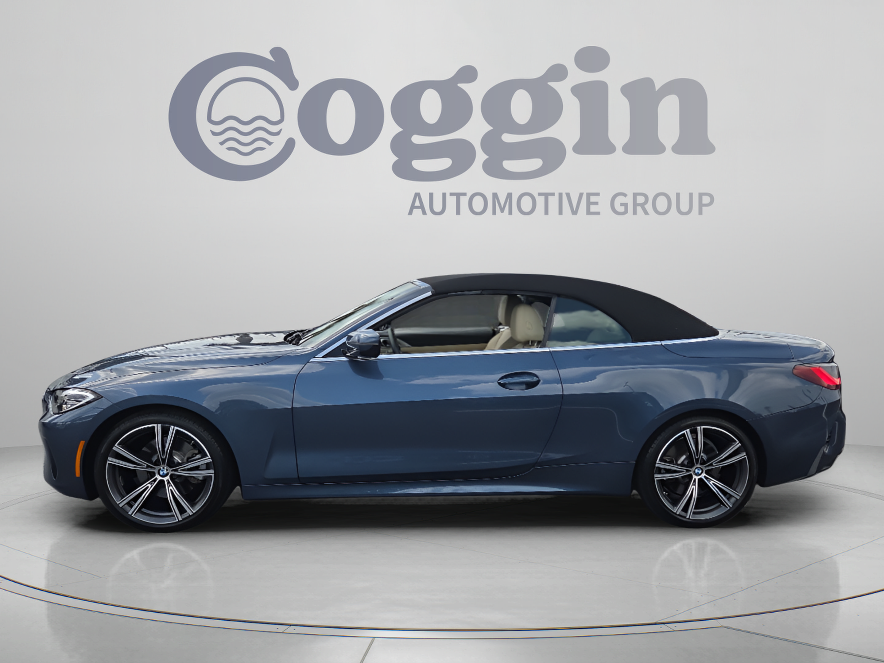 Used 2023 BMW 430i Convertible w/ Convenience Package RWD image 2