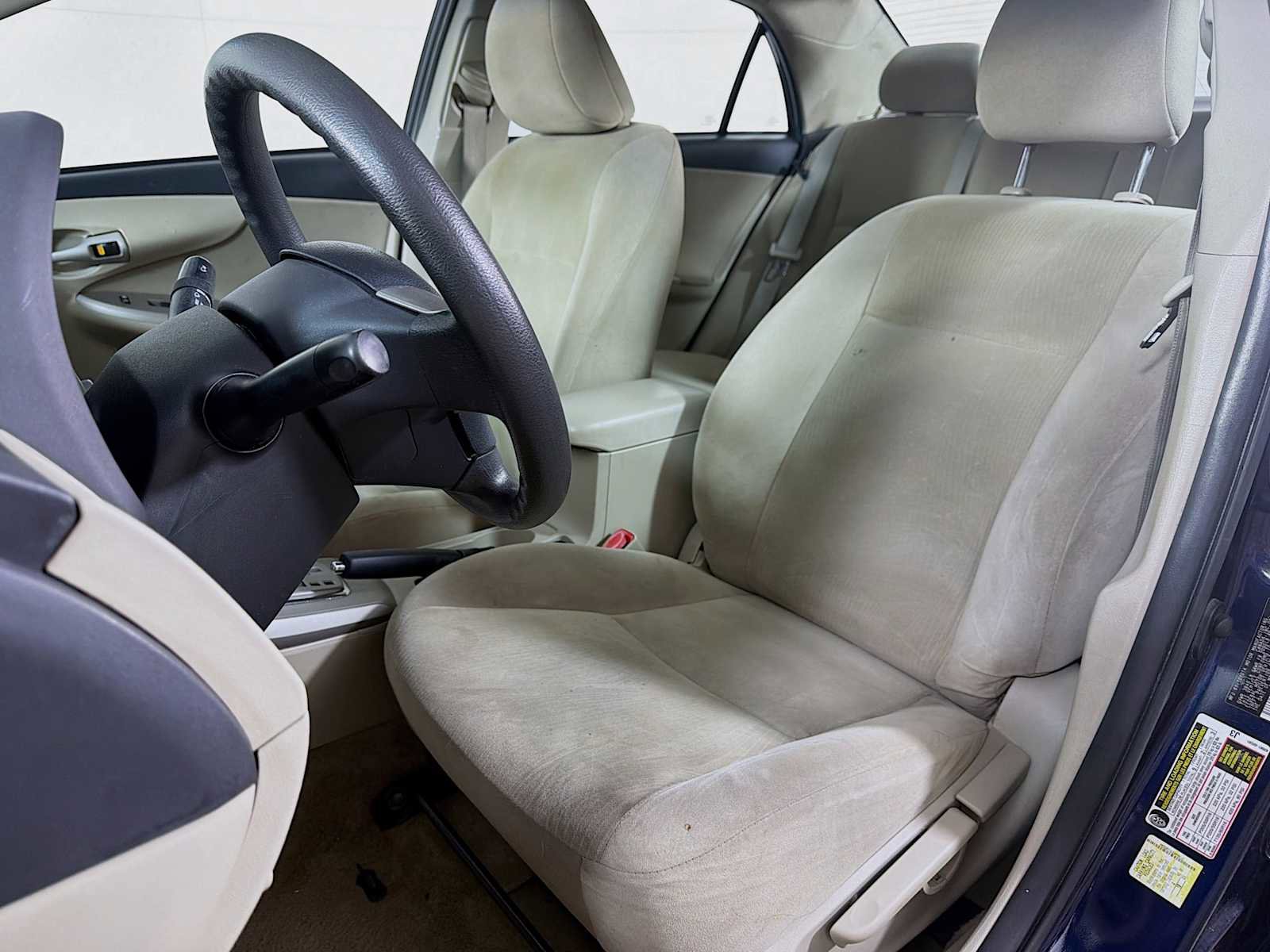 Used 2012 Toyota Corolla LE image 16