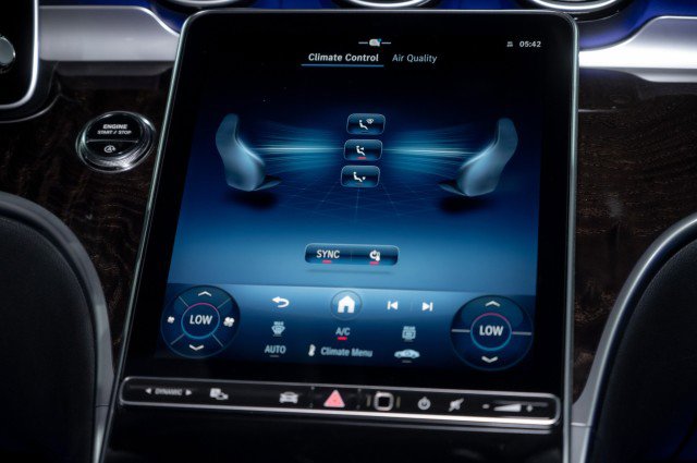 New 2026 Mercedes-Benz C 300 Sedan image 17