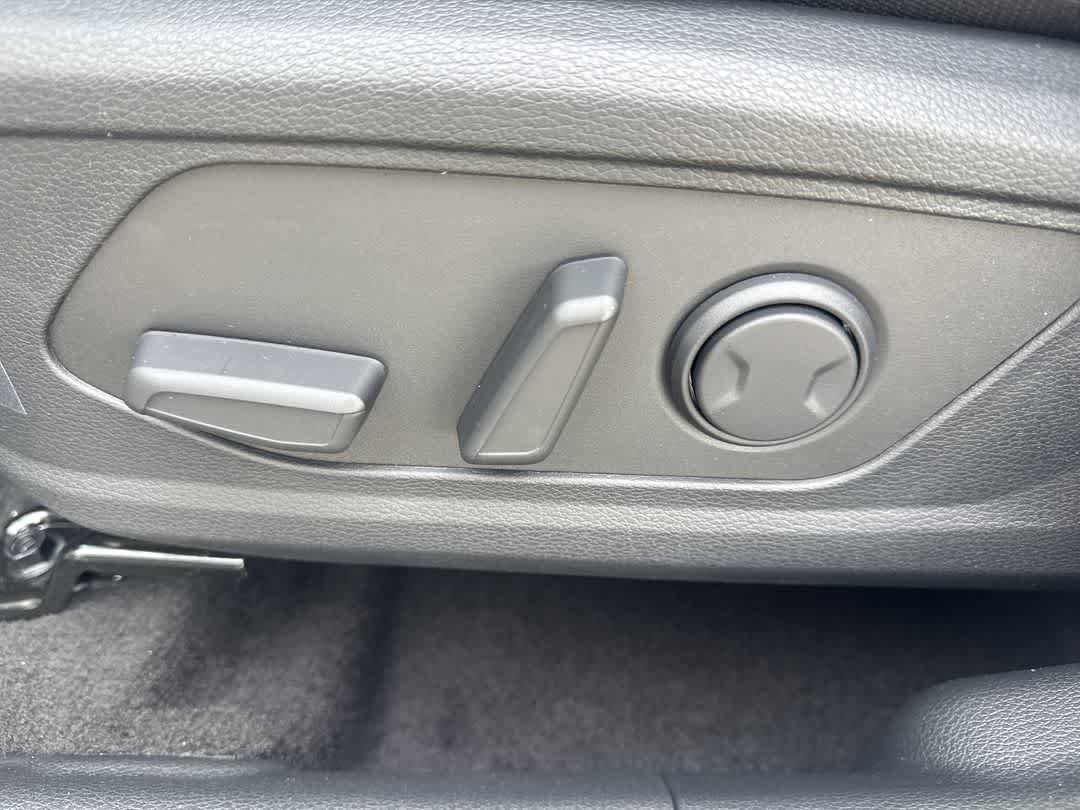 New 2026 Kia Sportage EX w/ EX Panoramic Sunroof Package image 12