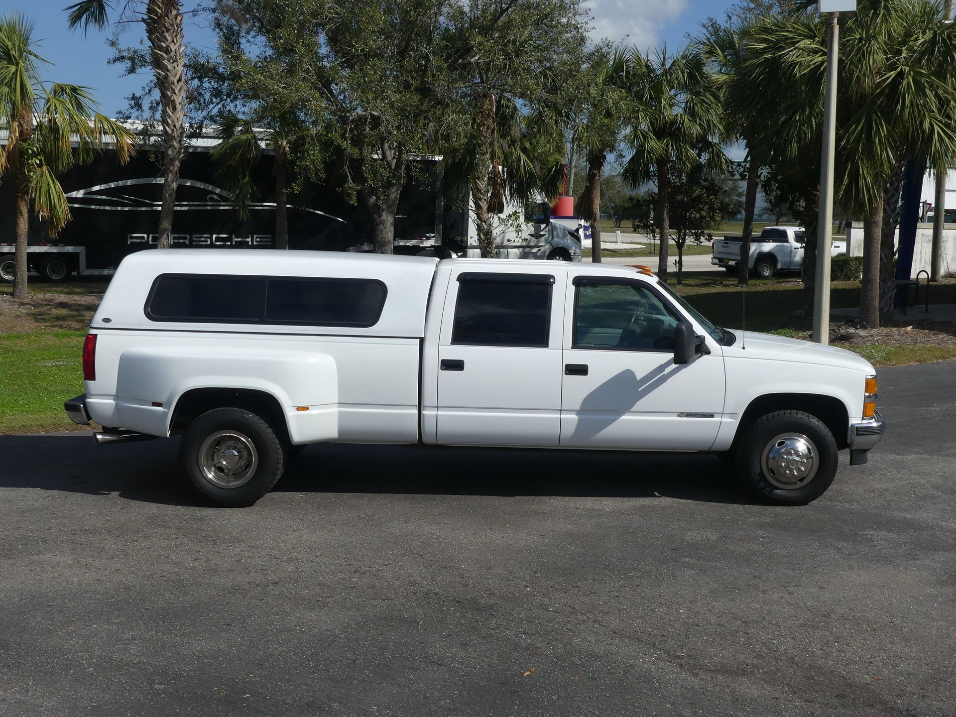 Used 2000 Chevrolet Silverado 3500 2WD Crew Cab image 29