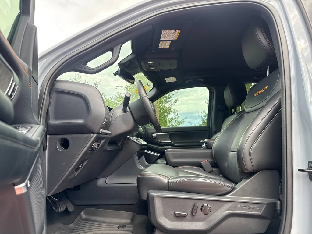 Used 2026 Ford Expedition Tremor AWD/4WD image 13