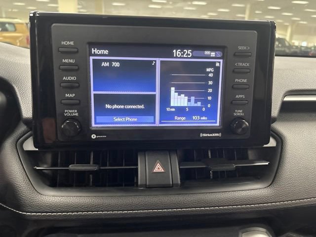 Used 2020 Toyota RAV4 XLE AWD/4WD image 18