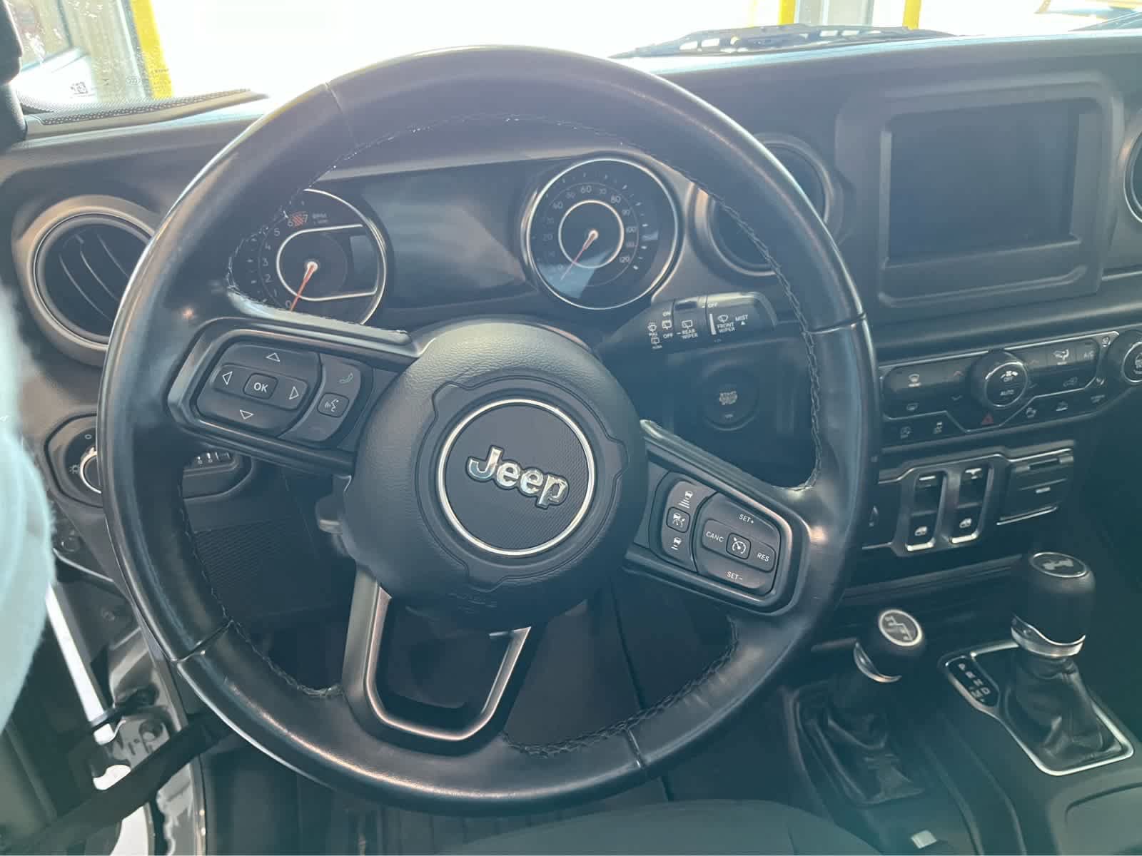 Used 2021 Jeep Wrangler Sport AWD/4WD image 25