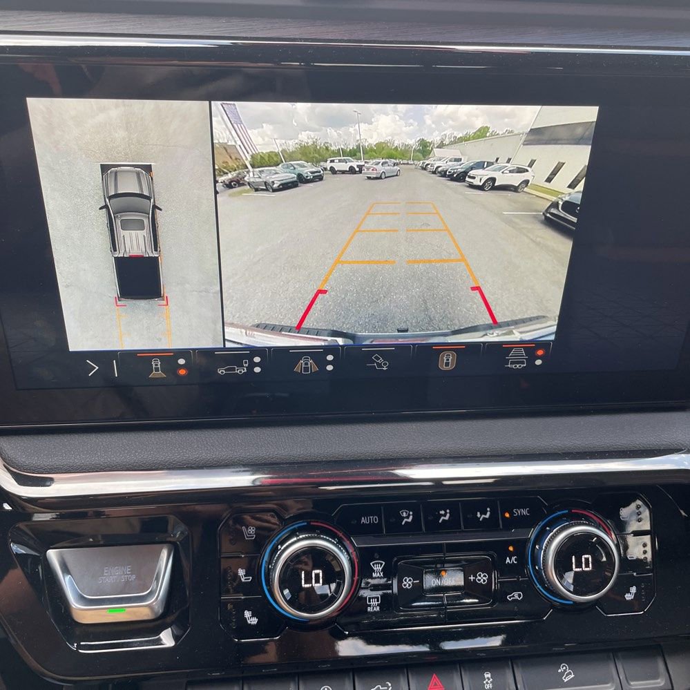 Used 2025 GMC Sierra 1500 AT4 w/ AT4 Premium Package image 22