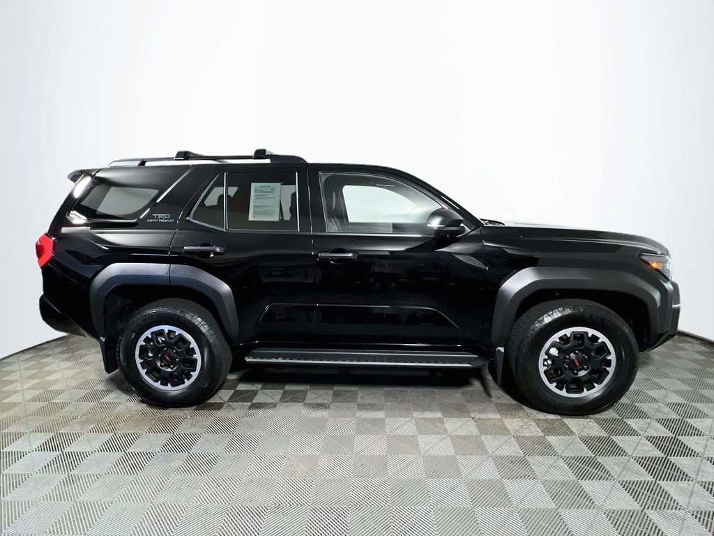 Certified 2025 Toyota 4Runner TRD Off-Road Premium AWD/4WD image 8