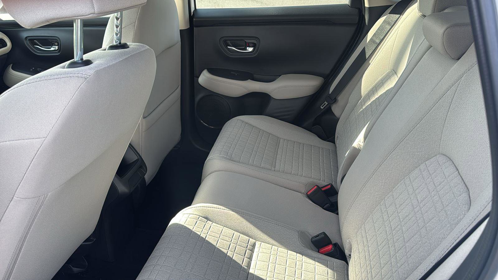 New 2026 Honda HR-V LX image 16