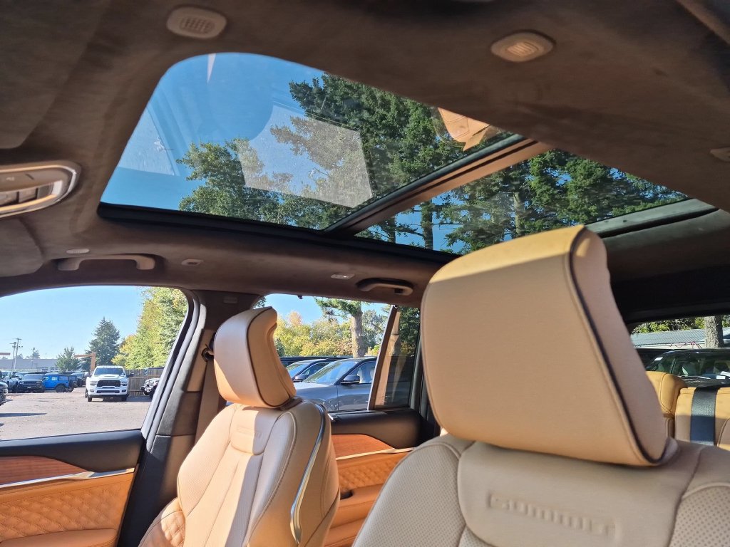 New 2027 Jeep Grand Cherokee Summit AWD/4WD image 28
