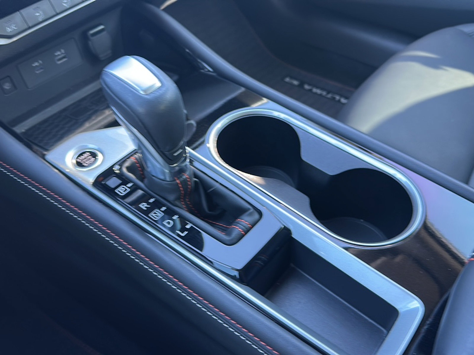 Used 2023 Nissan Altima 2.5 SR w/ SR Premium Package image 33