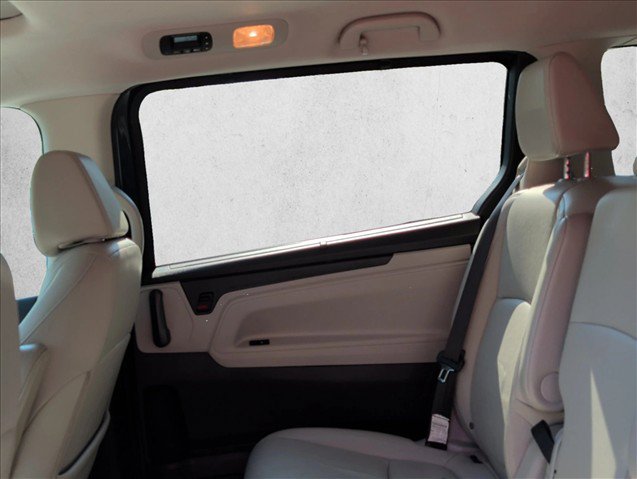 Used 2025 Honda Odyssey EX-L image 16