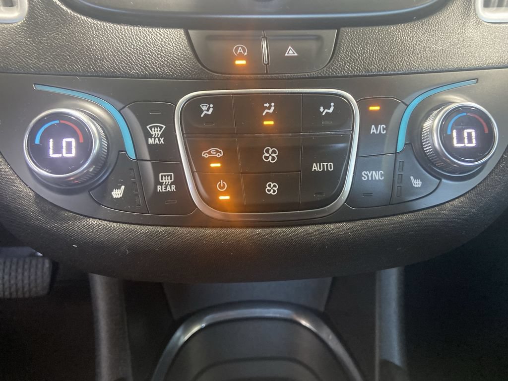 Used 2024 Chevrolet Malibu LT FWD image 17