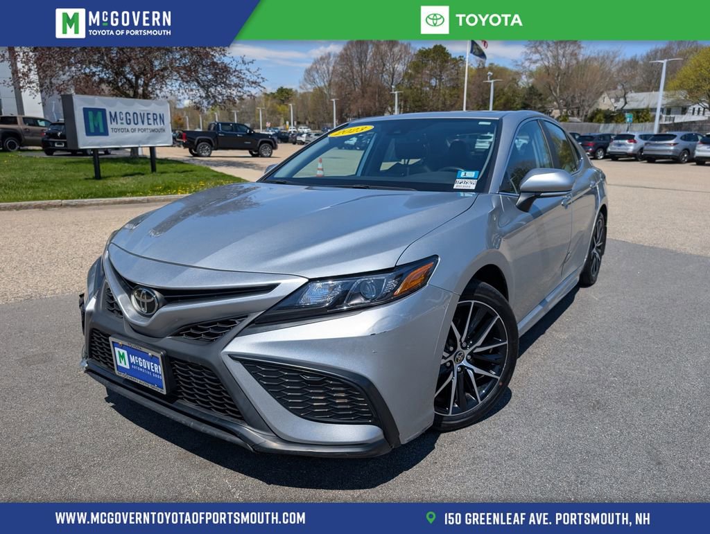 Used 2023 Toyota Camry SE w/ Cold Weather Package