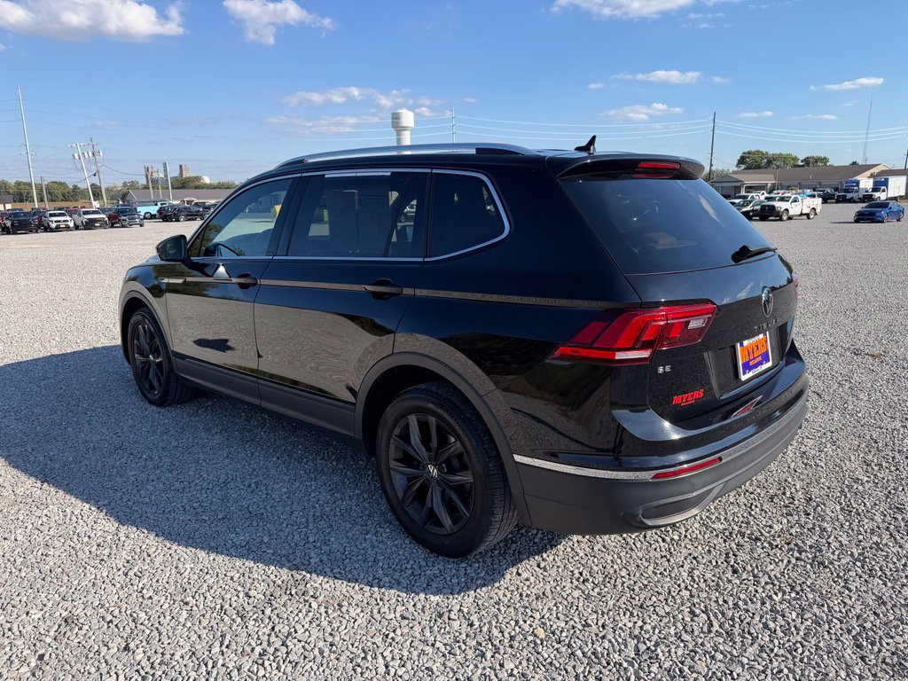 Used 2024 Volkswagen Tiguan SE FWD image 27