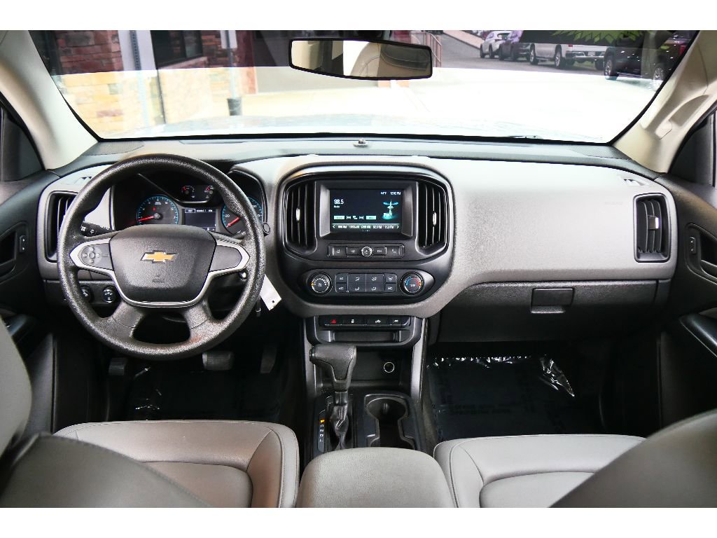 Used 2018 Chevrolet Colorado W/T w/ WT Convenience Package AWD/4WD image 12
