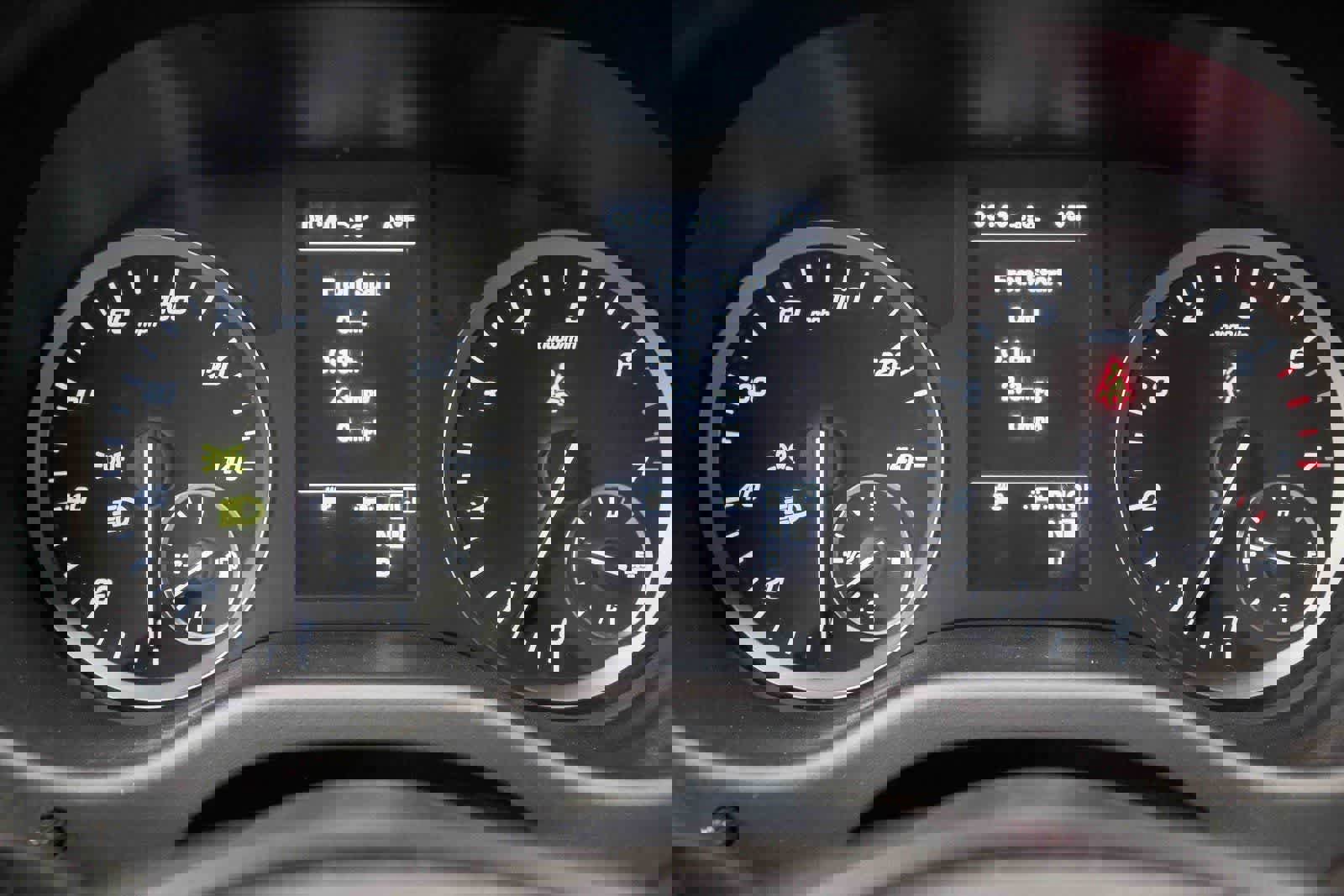 Used 2023 Mercedes-Benz Metris Passenger image 22