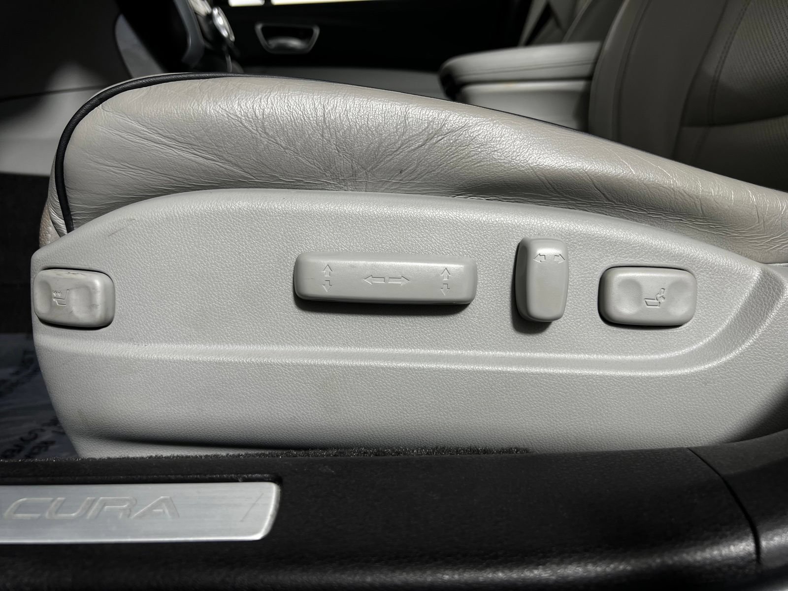 Used 2019 Acura TLX w/ Technology Package AWD/4WD image 14