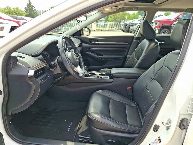 Used 2022 Nissan Altima 2.5 SL FWD image 14