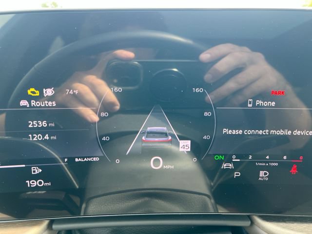 Used 2025 Audi Q5 Premium Plus AWD/4WD image 12