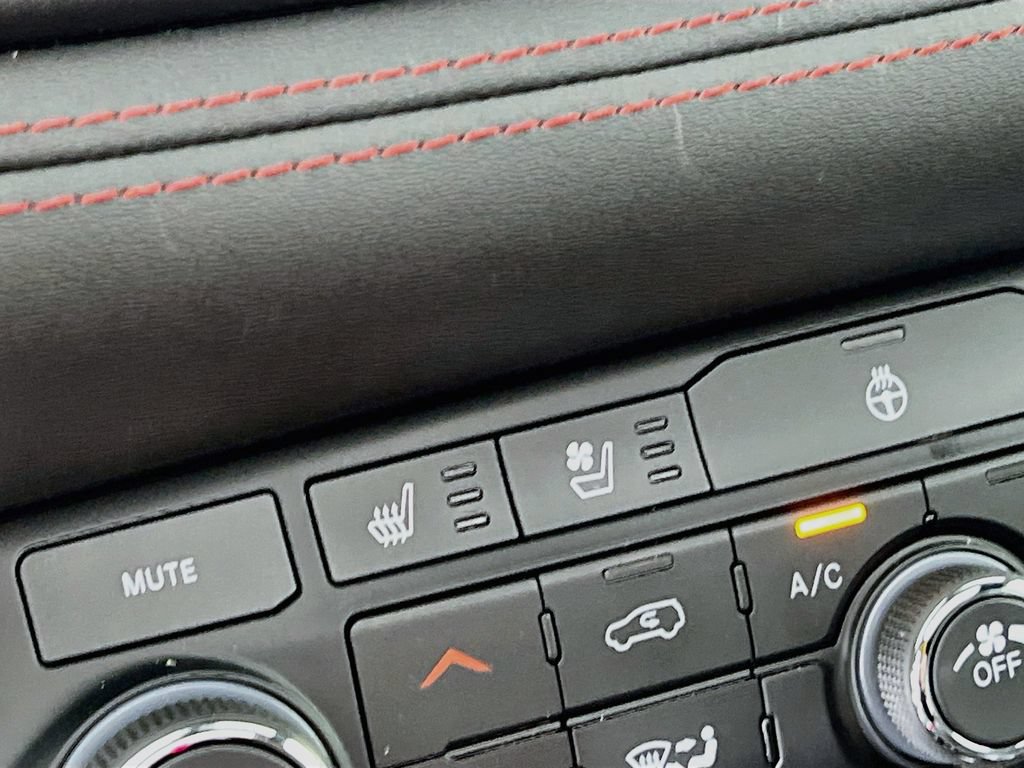 Used 2023 Dodge Durango R/T AWD/4WD image 20