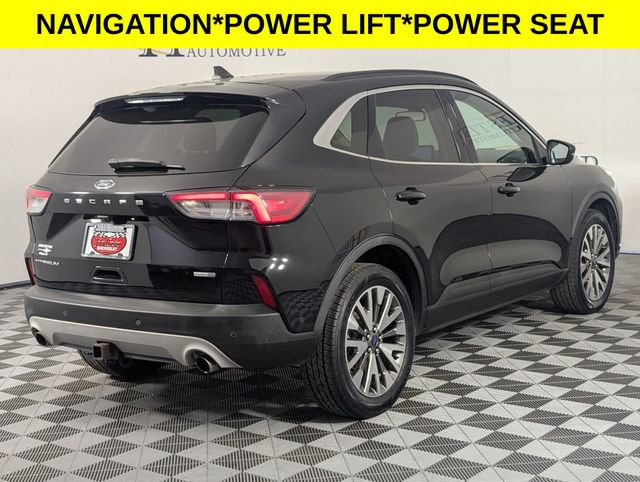 Used 2020 Ford Escape Titanium AWD/4WD image 7