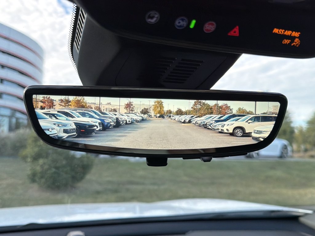 Used 2026 Chevrolet Equinox LT w/ Convenience Package II FWD image 28