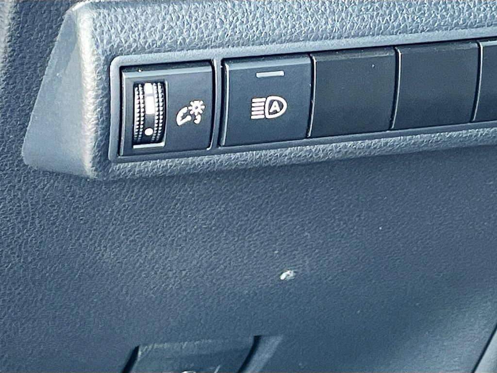 Used 2024 Toyota Corolla SE FWD image 10