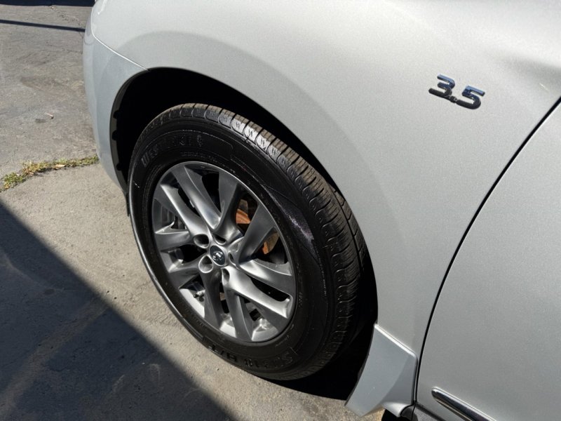 Used 2015 INFINITI QX60 FWD w/ Premium Package image 15